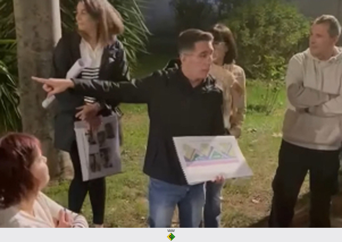 L´alcalde es reuneix amb el veïnat de l´av. Mediterrània per explicar les obres de reforma i millora L´alcalde es reuneix amb el veïnat de l´av. Mediterrània per explicar les obres de reforma i millora