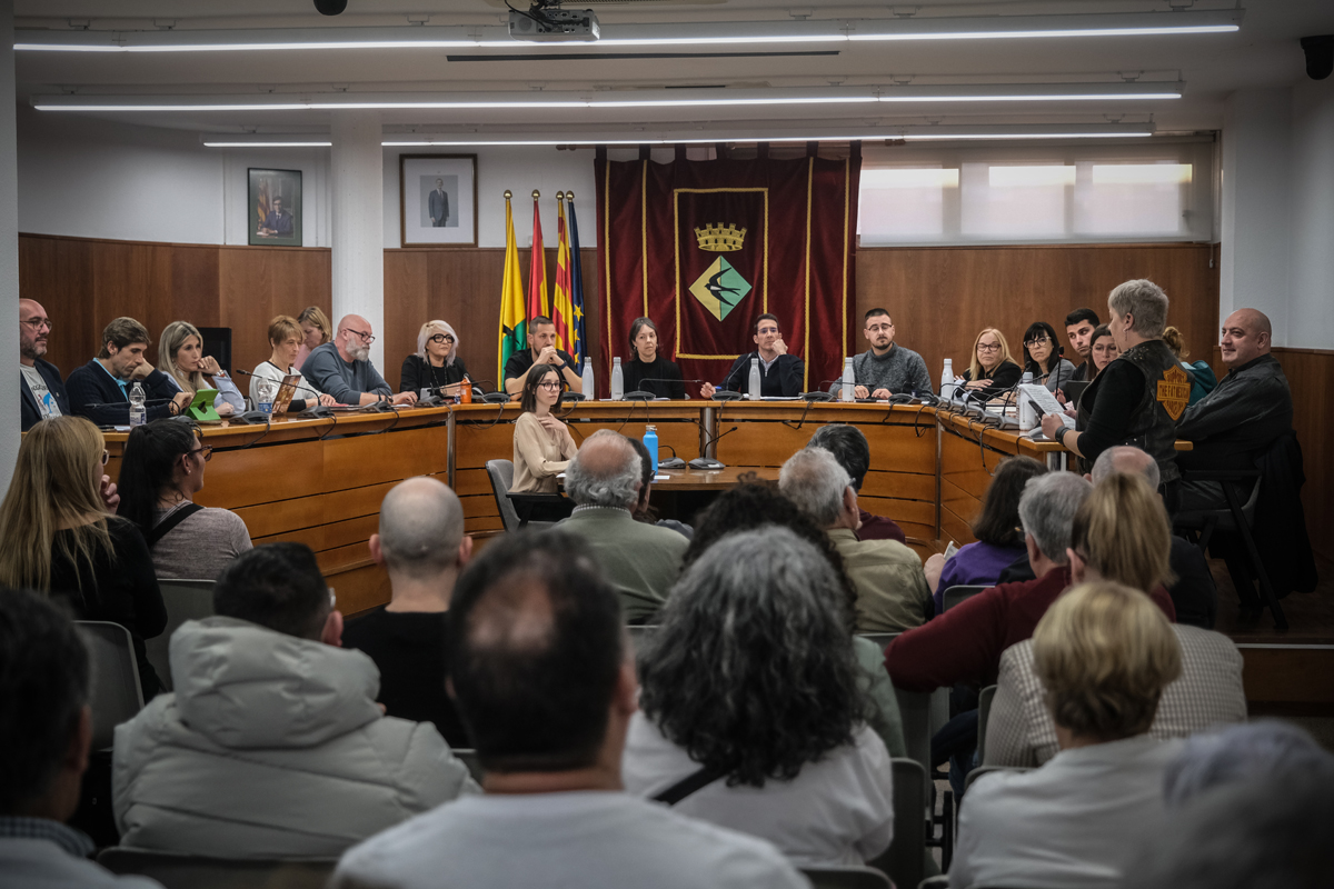 Intervenció d'Eva Rivilla davant del ple municipal de Badia del Vallès Intervenció d'Eva Rivilla davant del ple municipal de Badia del Vallès
