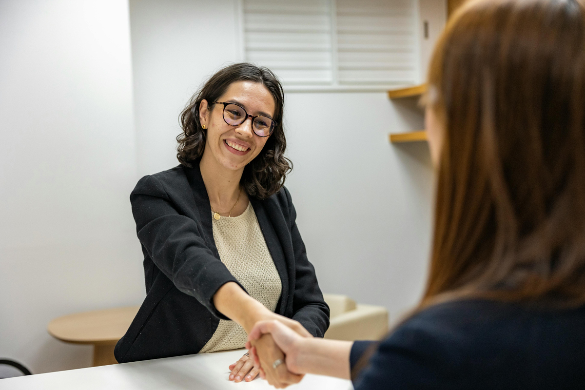 Badia impulsa un nou dispositiu d´acompanyament a les persones sense feina que ja ha aconseguit les primeres insercions laborals Badia impulsa un nou dispositiu d´acompanyament a les persones sense feina que ja ha aconseguit les primeres insercions laborals